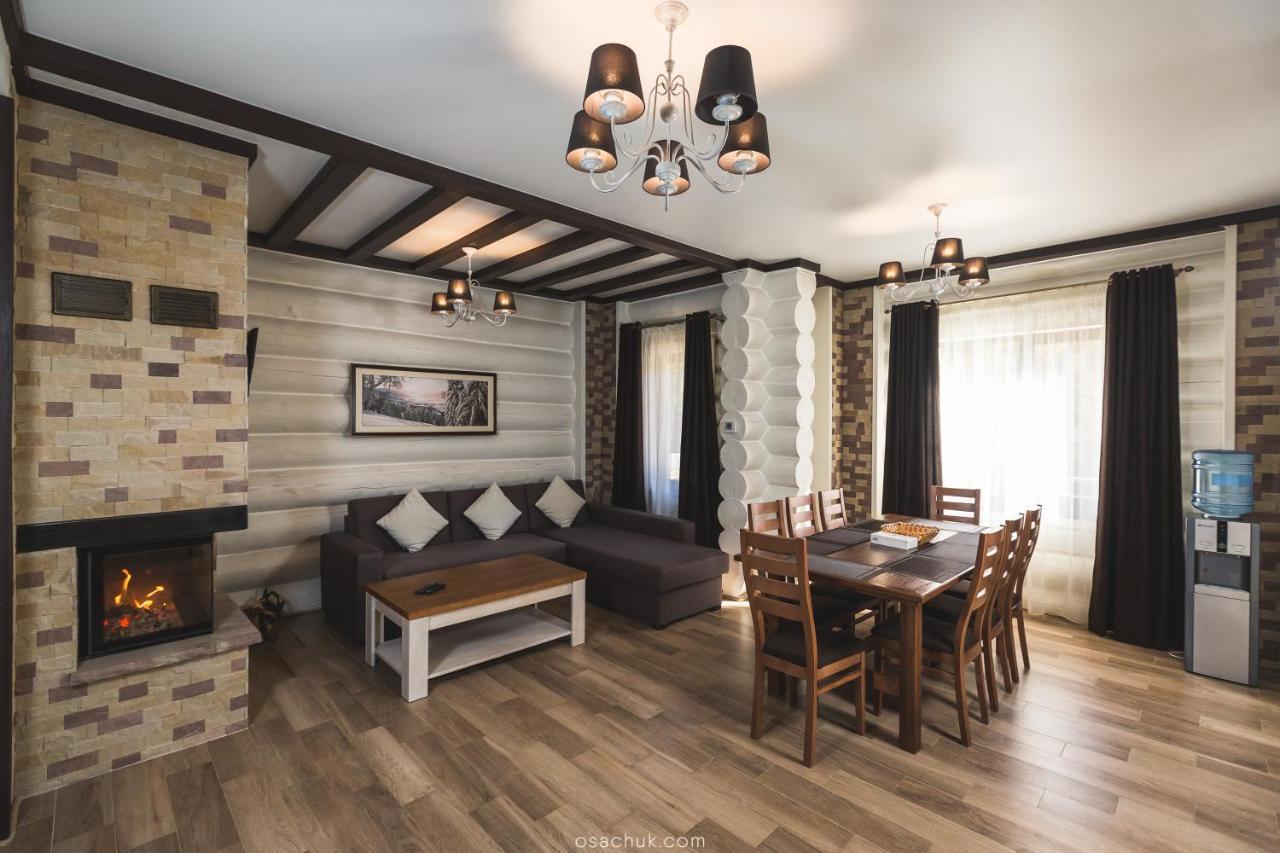 Westhills Cottage Town & Spa Boekovel Buitenkant foto